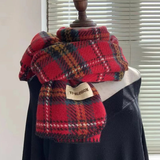 Retro Plush Red Plaid Scarf Cashmere Warm Cashmere Scarves Windproof Thick Wool Scarves Girl
